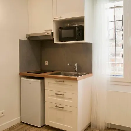 Appartement Cosy And Modern Studio In Vanves